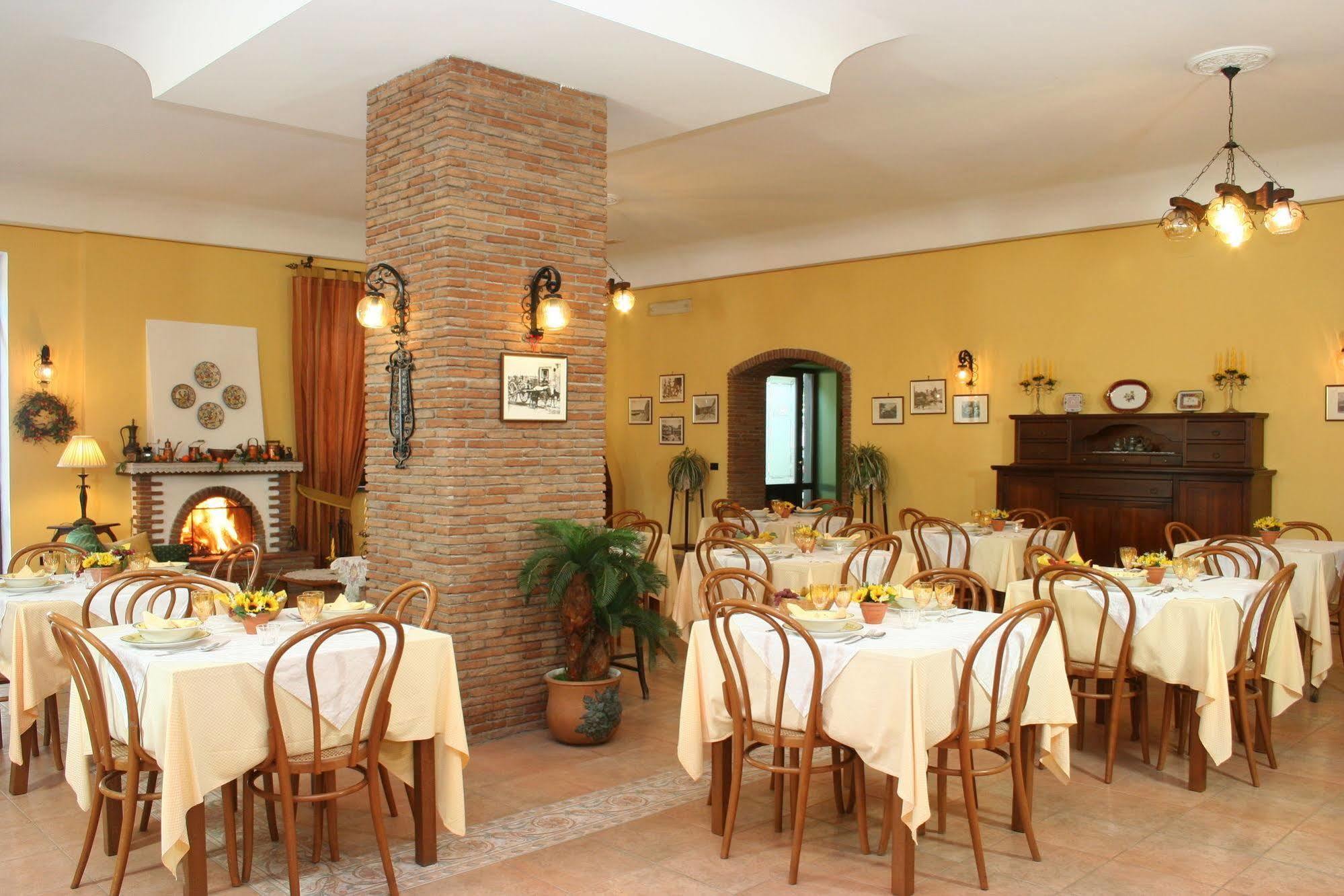 Hotel Degli Amici بومبيي المظهر الخارجي الصورة
