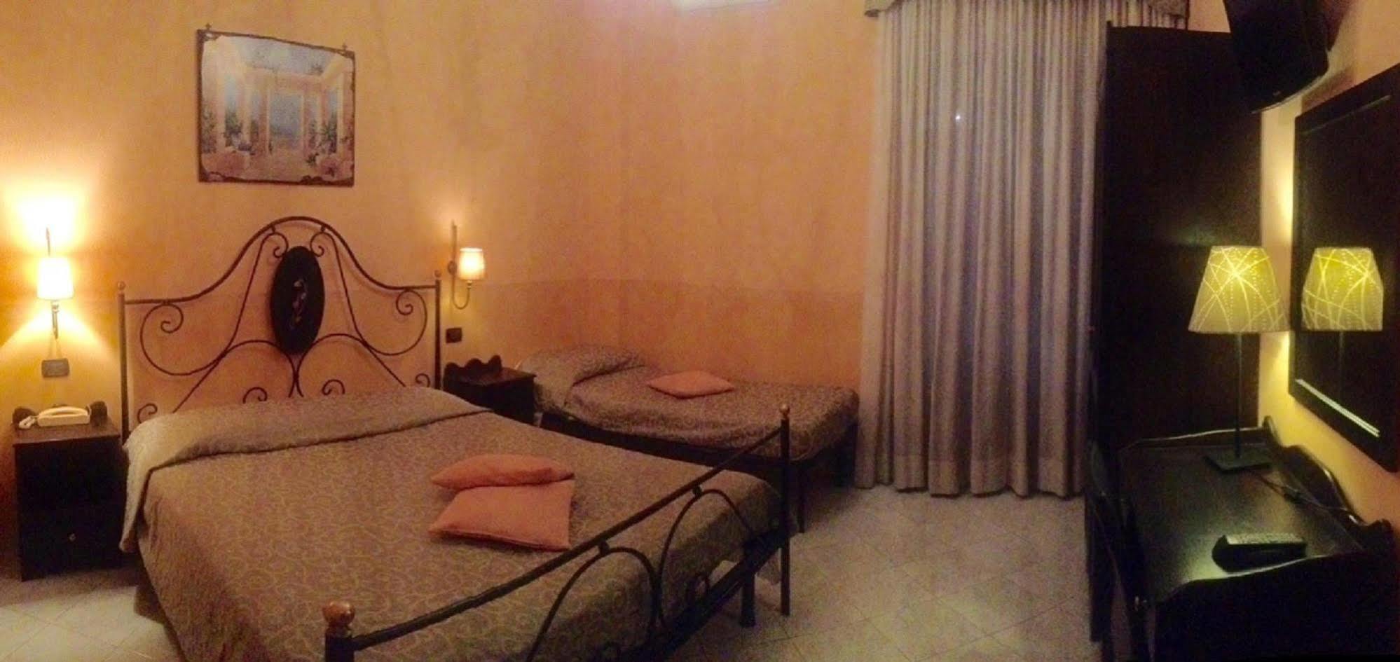 Hotel Degli Amici بومبيي المظهر الخارجي الصورة